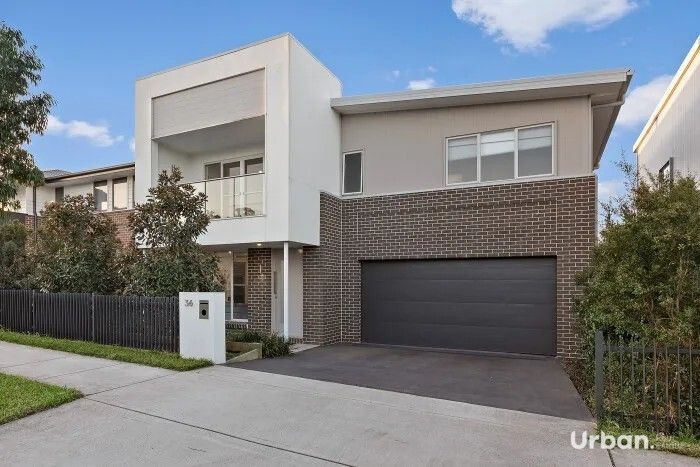 Denham Court 36 Indigo Crescent