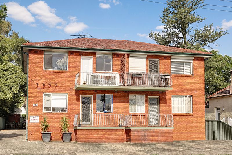 SOLD - Potential-Packed Top Floor Apartment with City Views