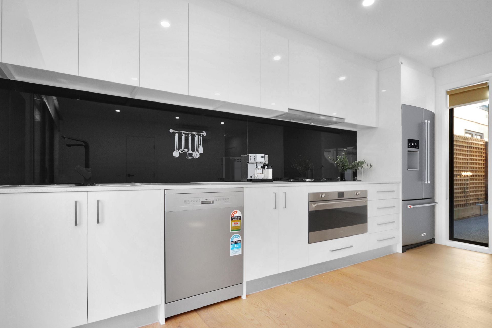 THREE BEDROOM THREE BATHROOM TOWNHOUSE