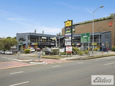 EXCEPTIONAL OFFICE OPPORTUNITY IN WELL EXPOSED SITE!