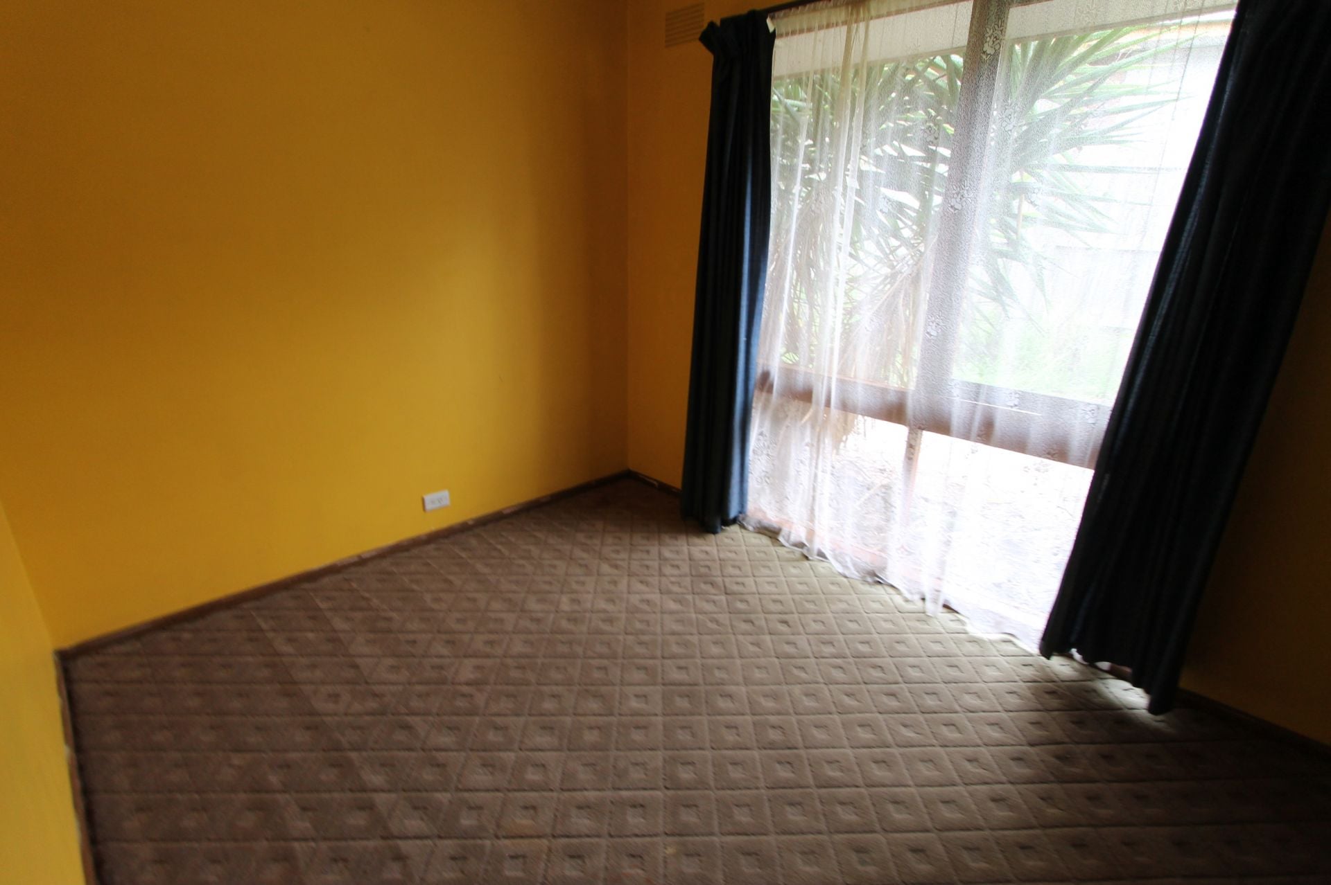 3 BEDROOM HOME IN A PRIME LOCATION