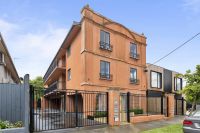 1/9 Robert Street, Elwood VIC, Elwood - Image 1