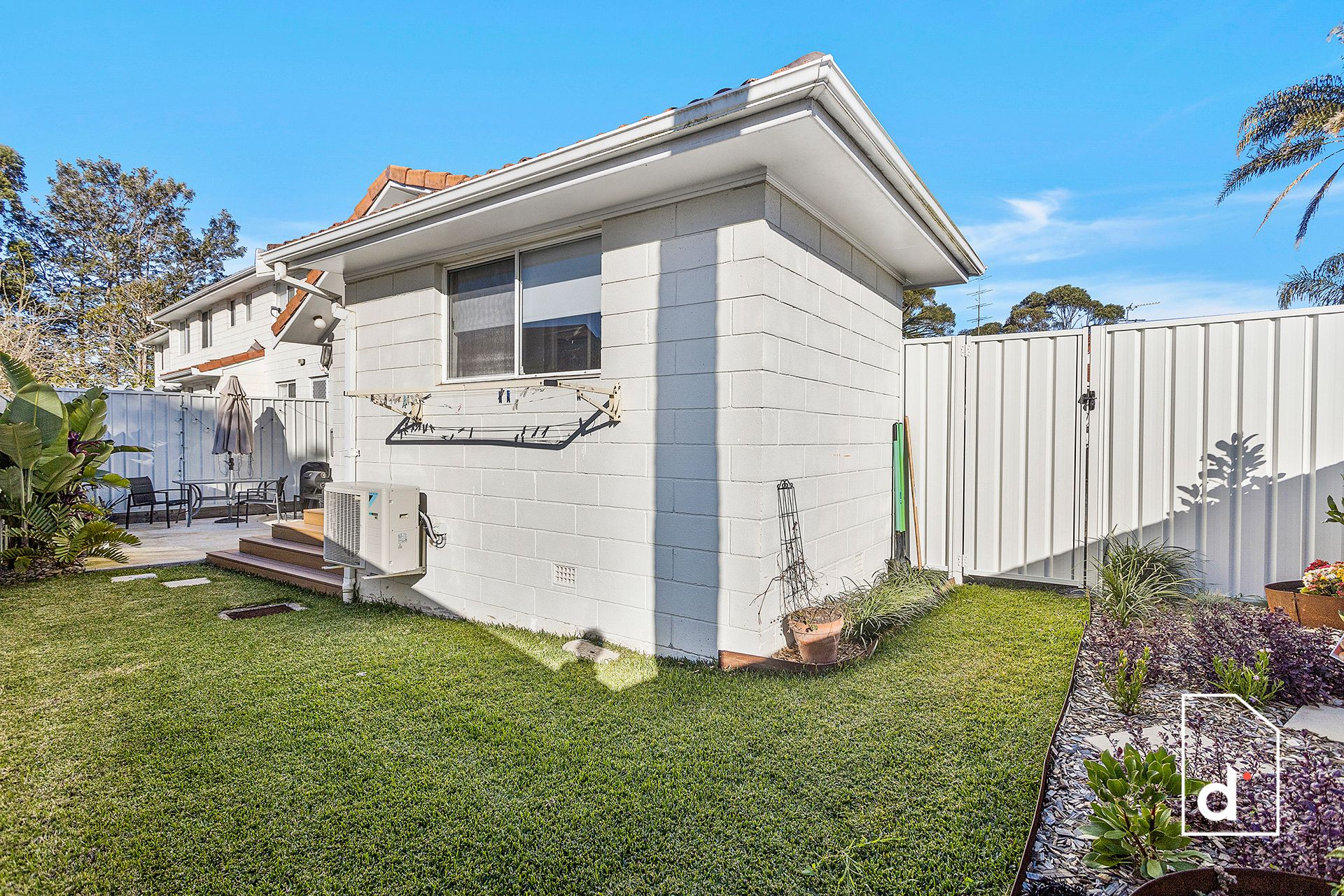 2/13 Pioneer Road, Bellambi NSW