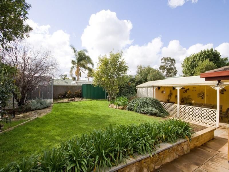 8 Topaz Crescent Salisbury East 5109
