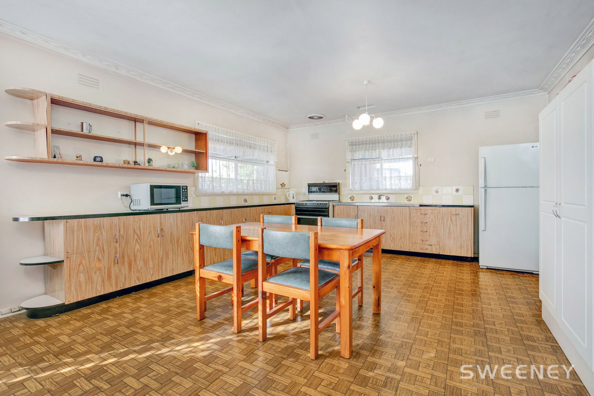 12 Lynch Road, Brooklyn - Thumbnail 5