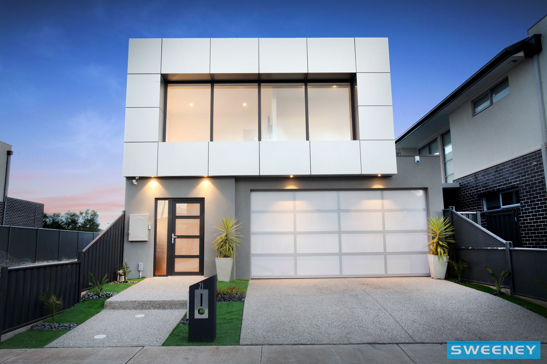 21 Boathouse Drive, Caroline Springs - Thumbnail 2