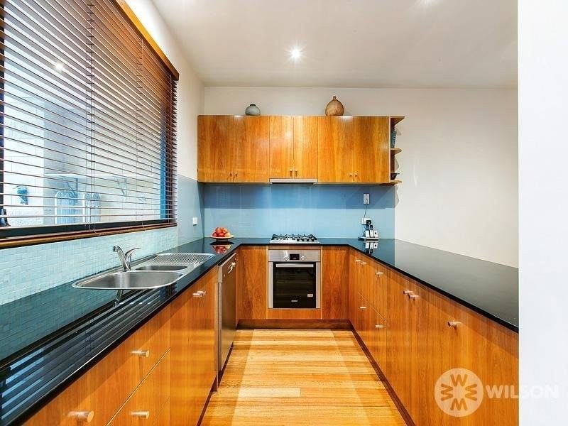 5 Neptune Place, St Kilda