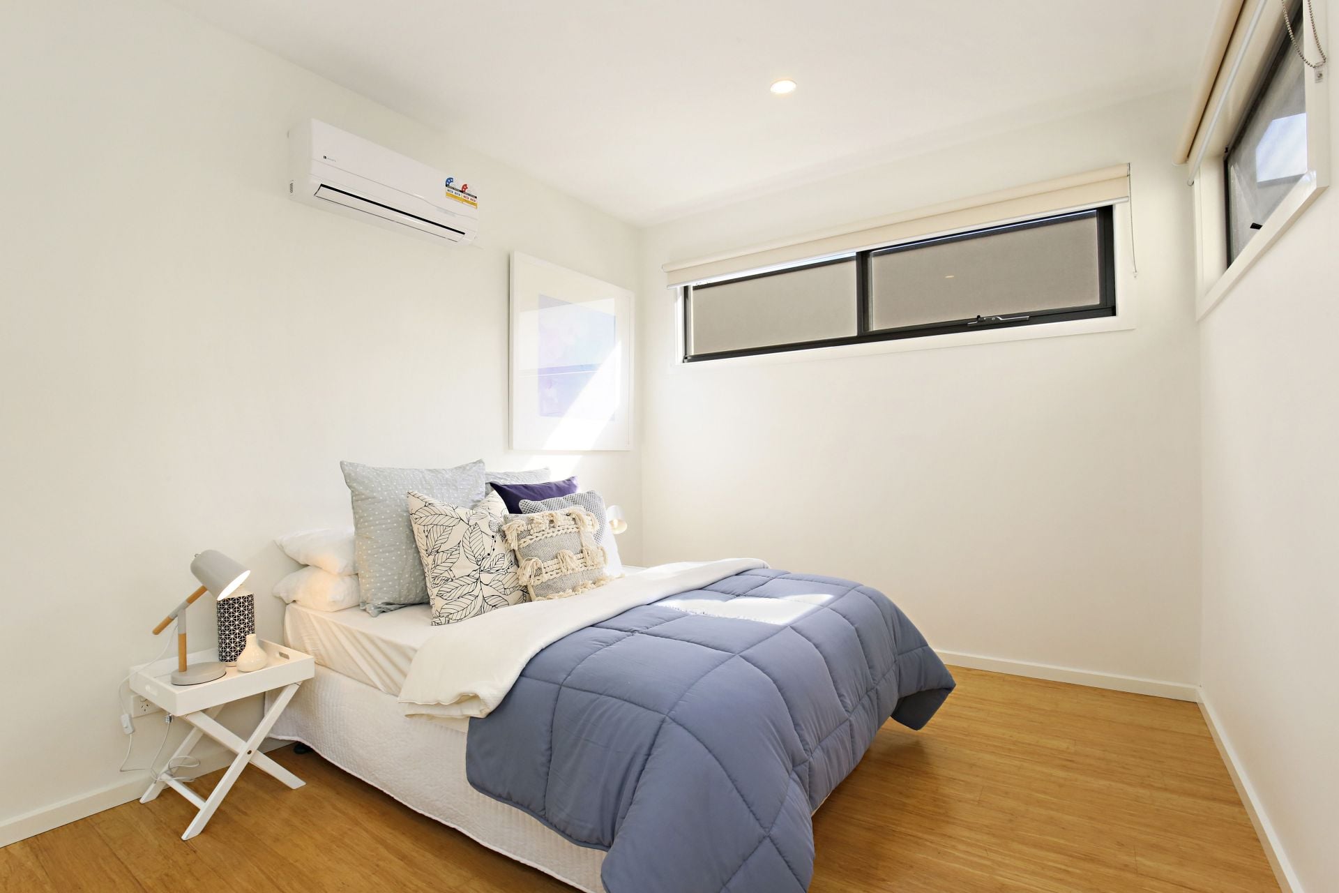 THREE-BEDROOM MODERN LIVING