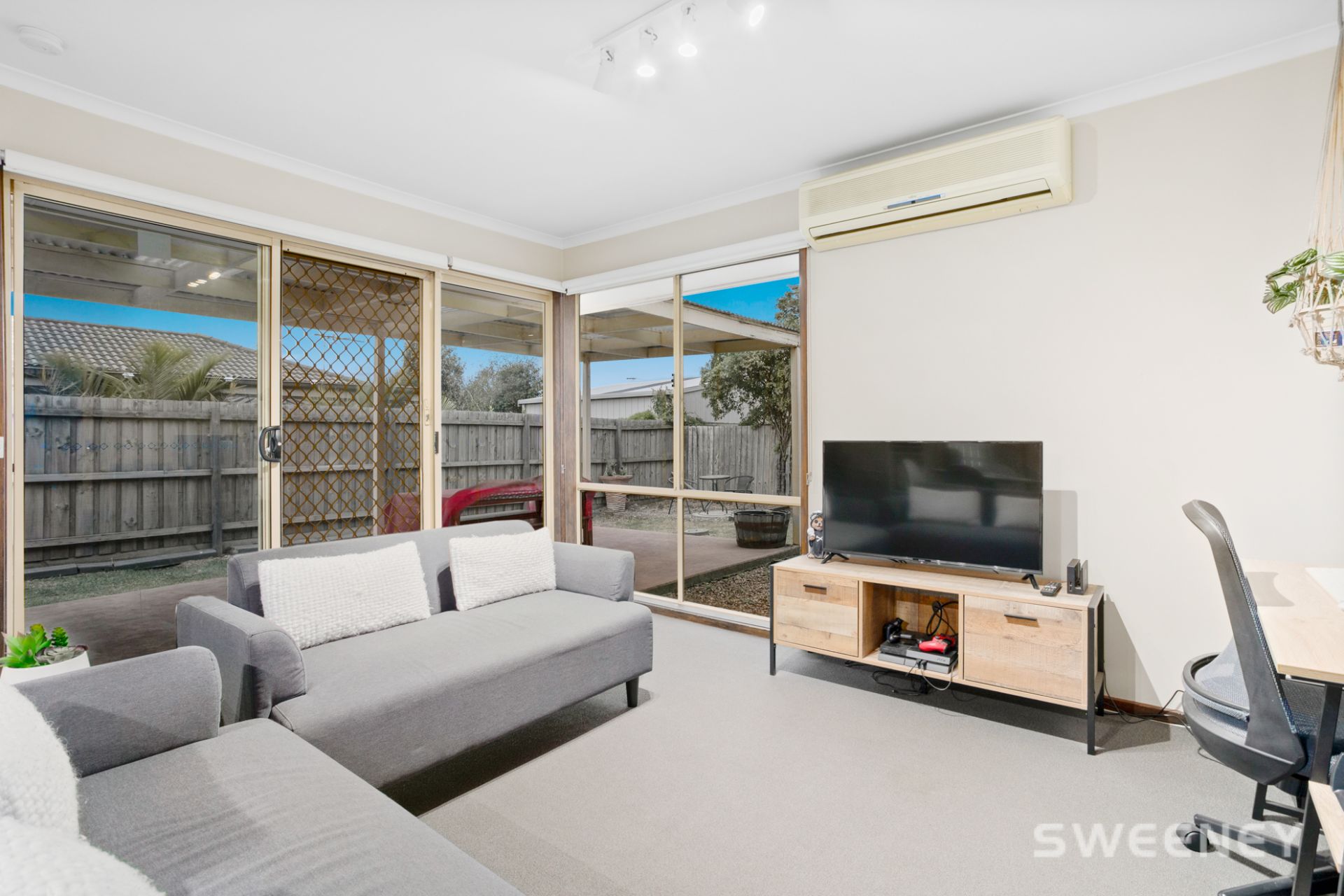 17 Victoria Street, Altona Meadows - Thumbnail 5