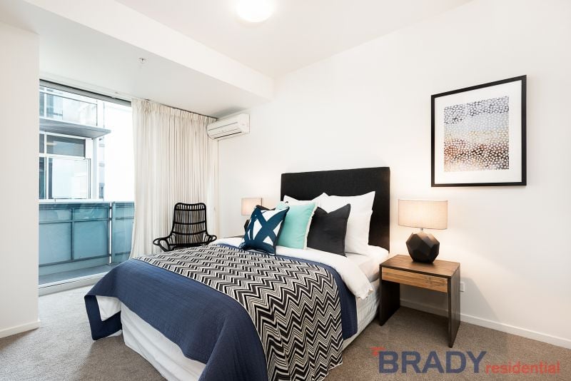 1708/25 Wills Street MELBOURNE VIC, Melbourne - Thumbnail 3