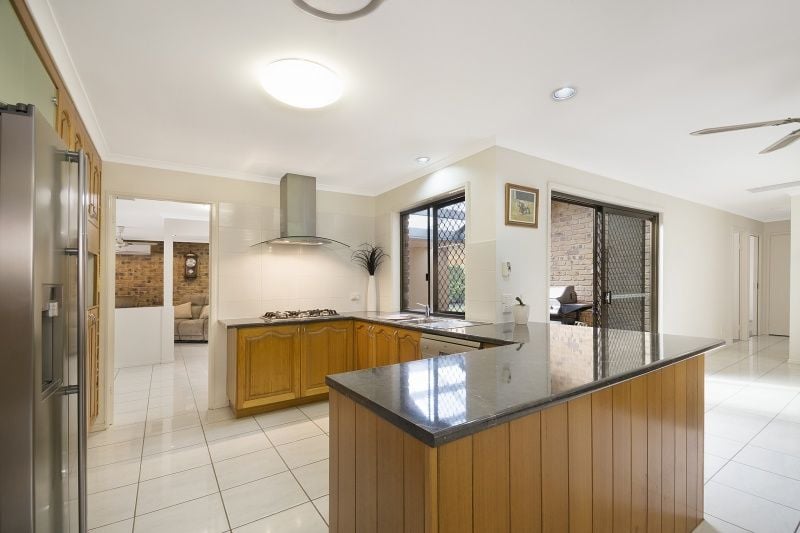 2 Kapilano Crescent Mountain Creek QLD, Mountain Creek - Thumbnail 7