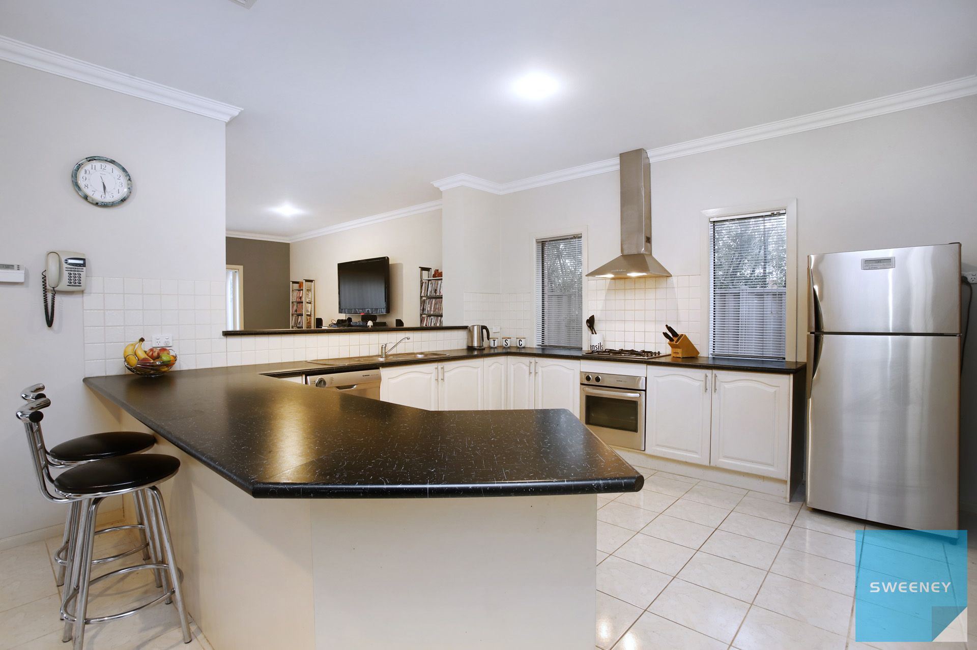 5 Lind Place, Caroline Springs - Thumbnail 8