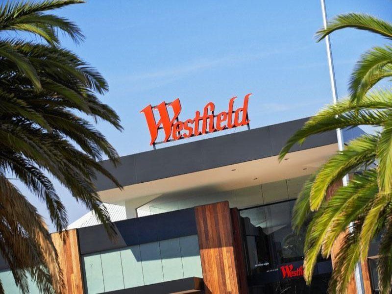 Walk to Westfield!
