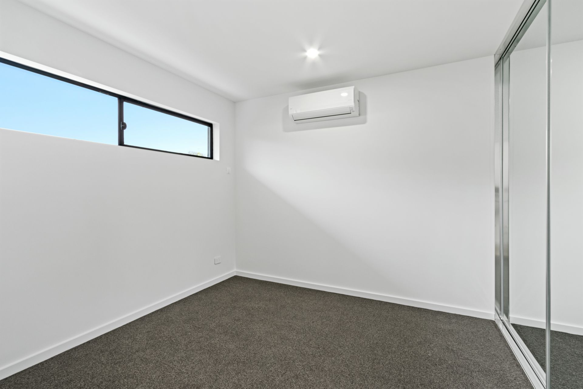 Luxury 2-Bedroom Apartment with Stunning Rooftop terrace