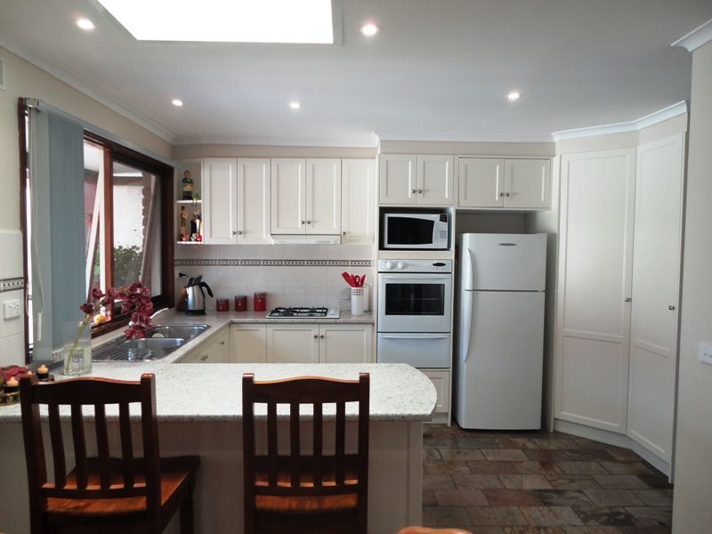 87 Station Road, Melton South - Thumbnail 4