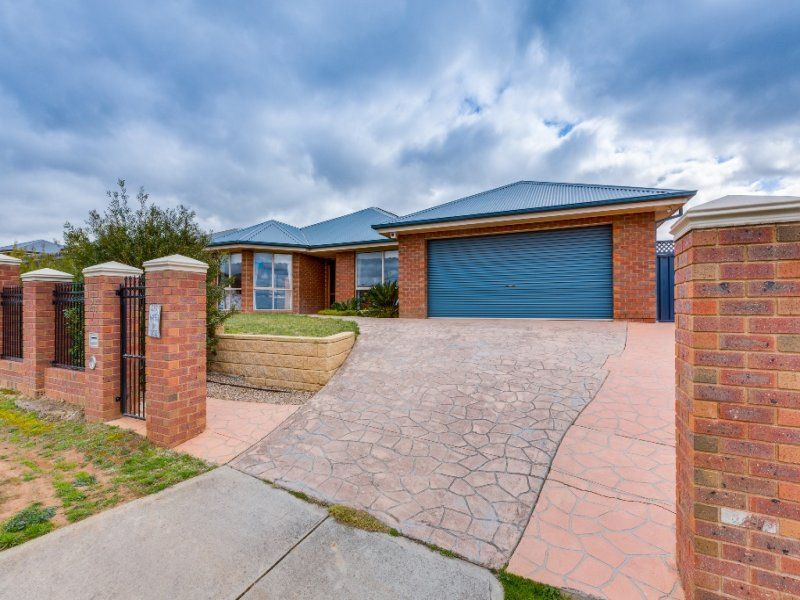 26 McCullagh Street, Bacchus Marsh - Thumbnail 3