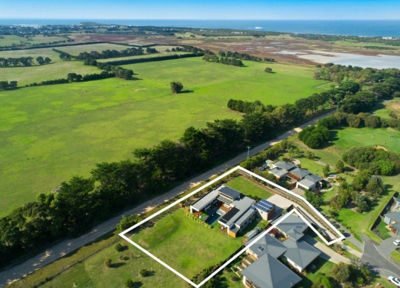 44 Second Drive Barwon Heads VIC, Barwon Heads - Thumbnail 3