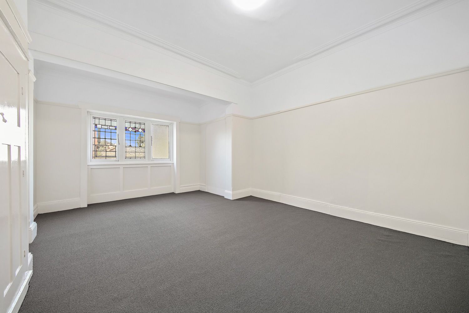 Renovated one bedroom unit