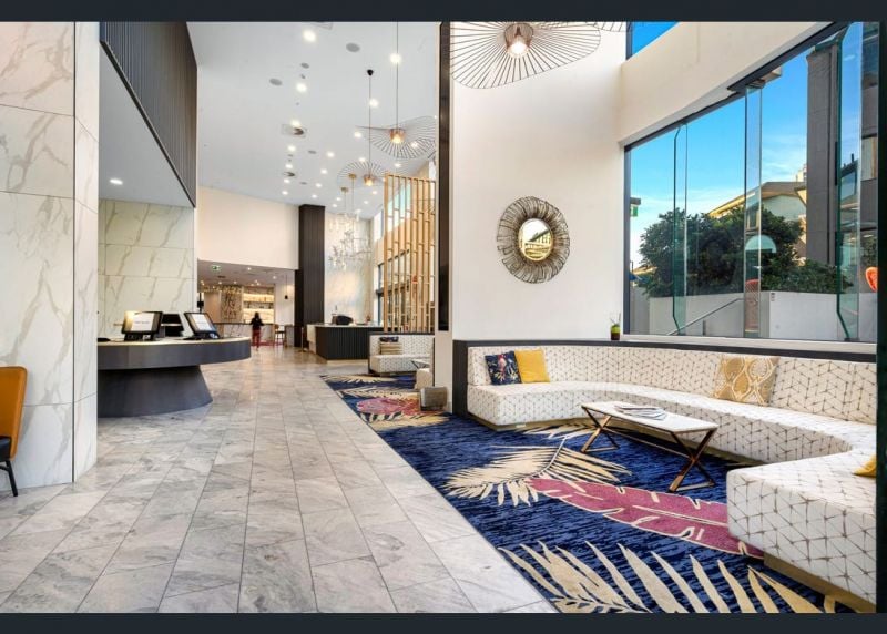 2502/9 Norfolk Avenue, Surfers Paradise - Thumbnail 2