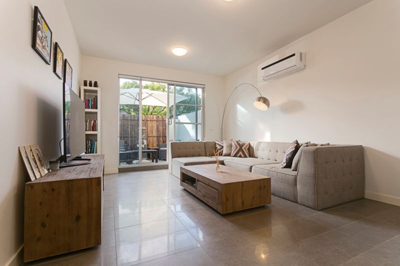 1/286 Hawthorn Road, Caulfield South - Thumbnail 3