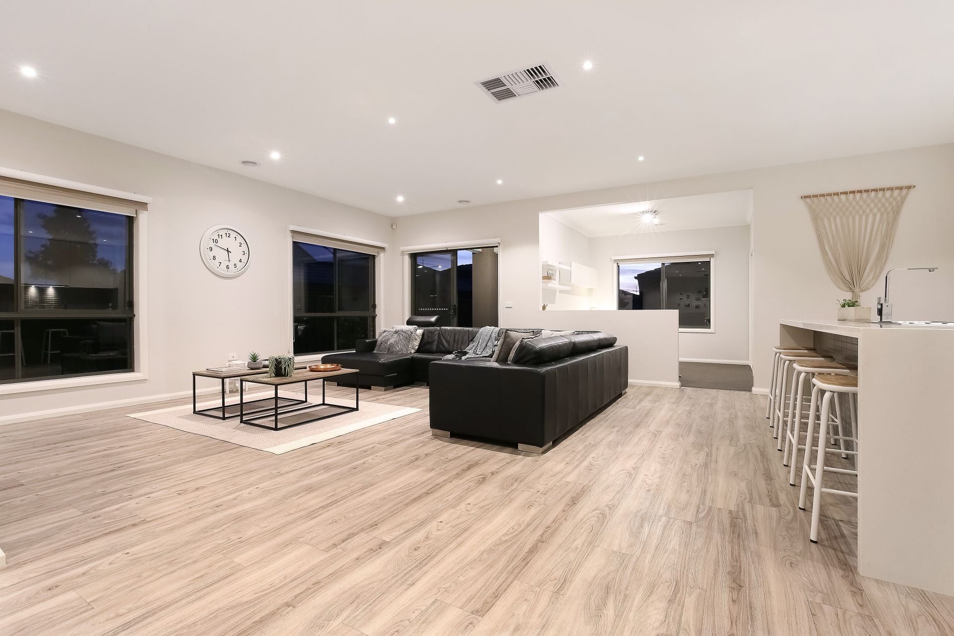 Indulge In A Luxurious Lifestyle