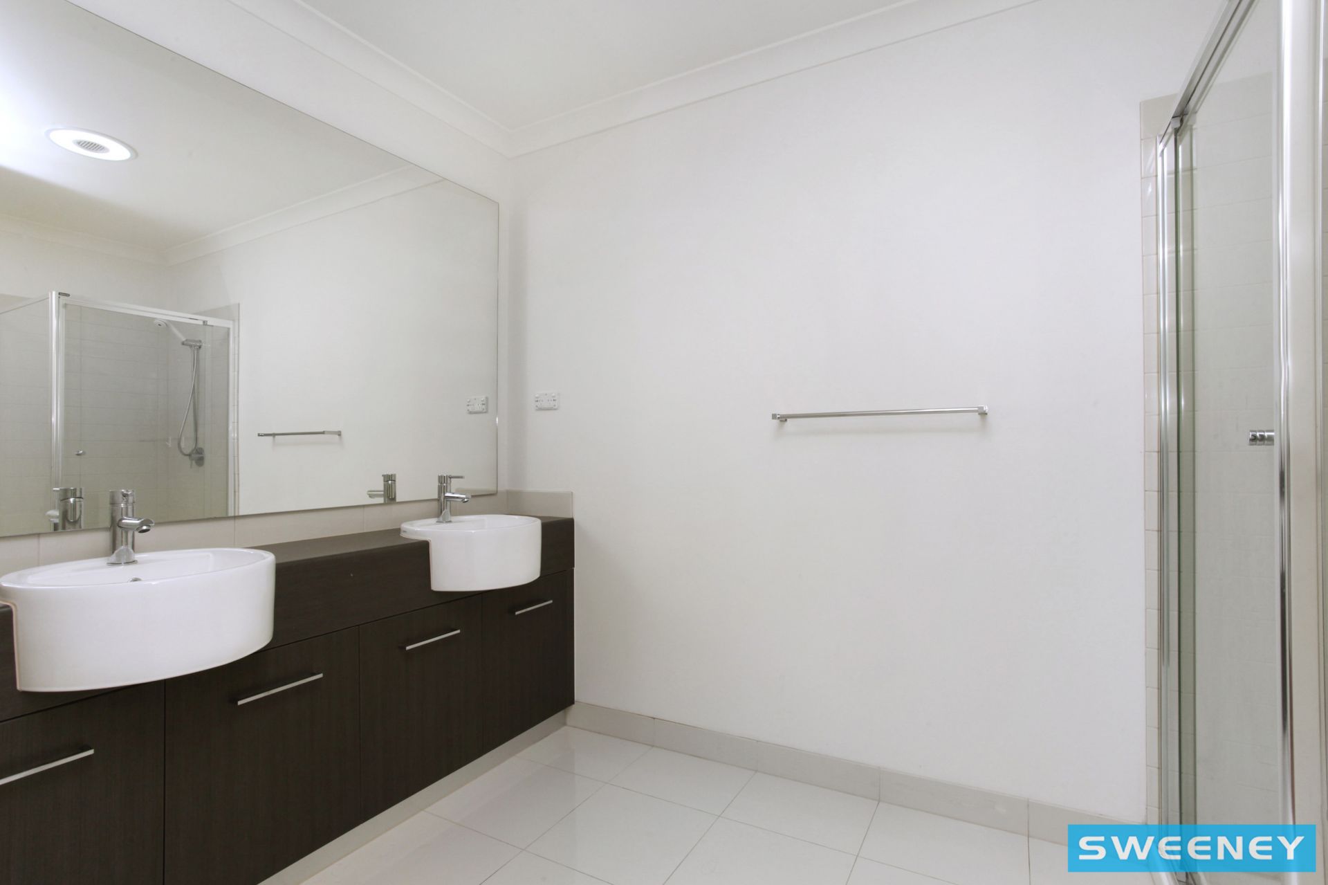 36 Giverny Close, Burnside Heights - Thumbnail 8