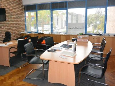 46 Box  Rd, Caringbah