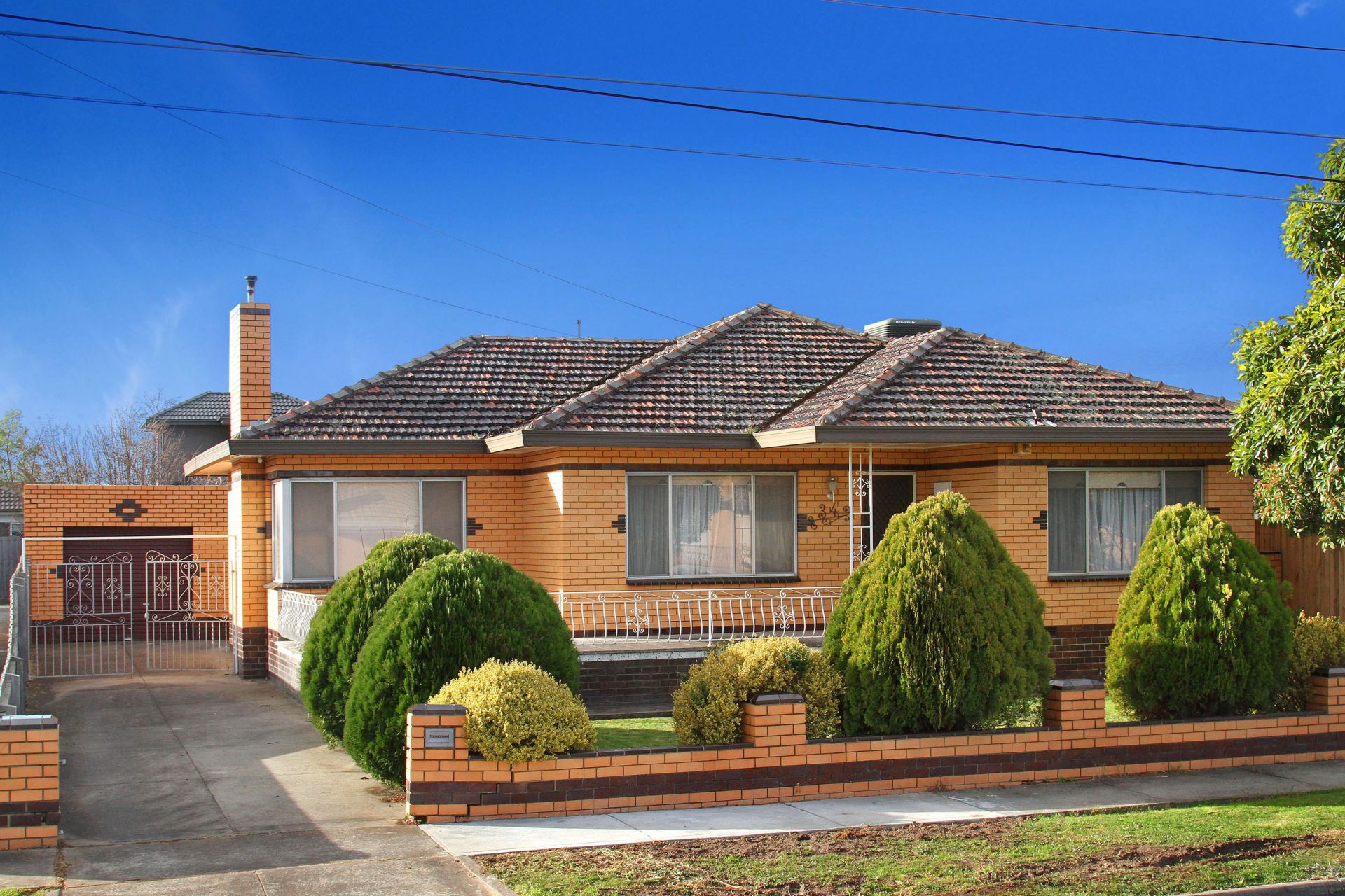Versatile Home + Large Block = Exciting Prospects