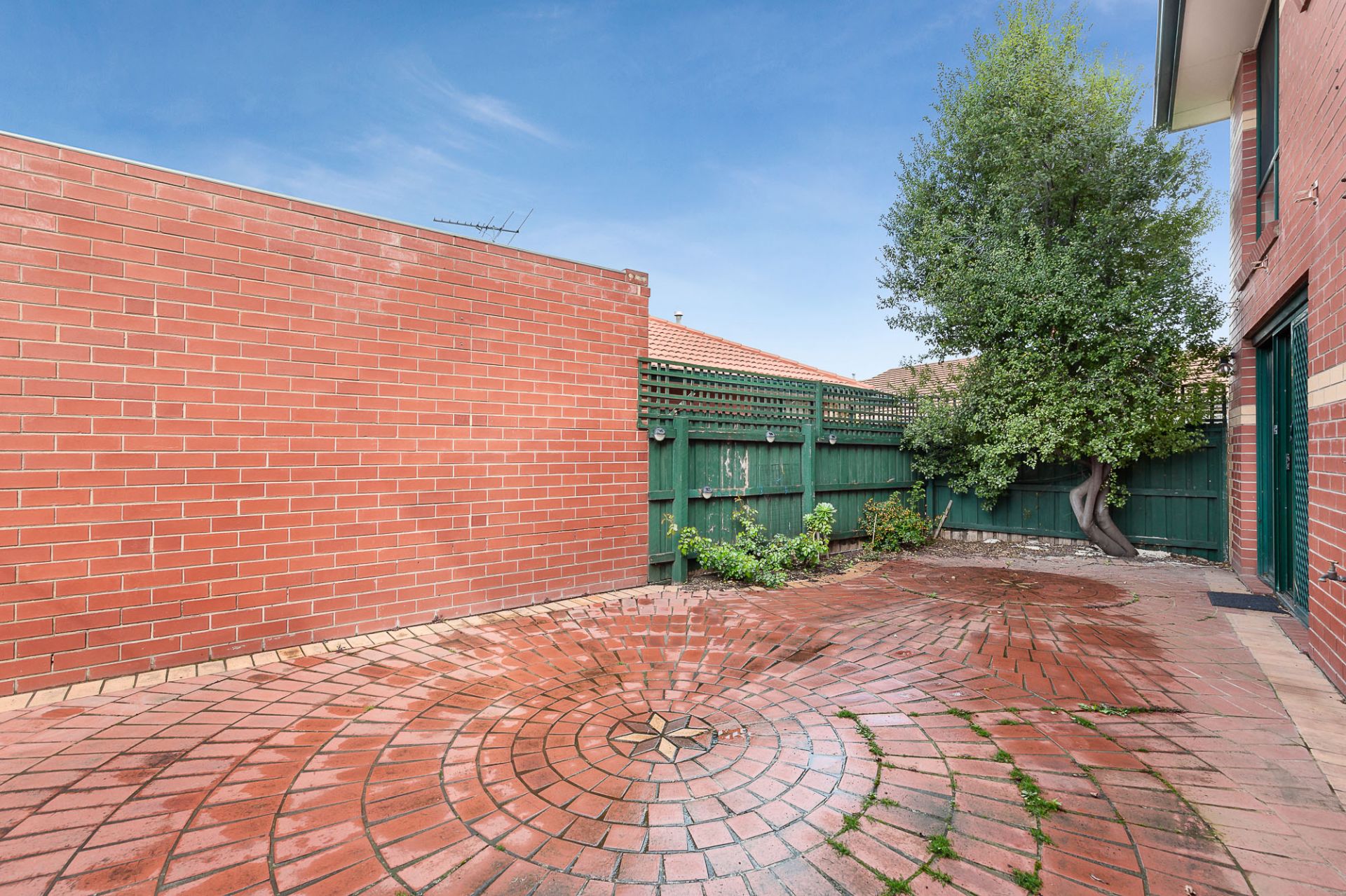Impeccable Townhouse Set Amidst Every Convenience