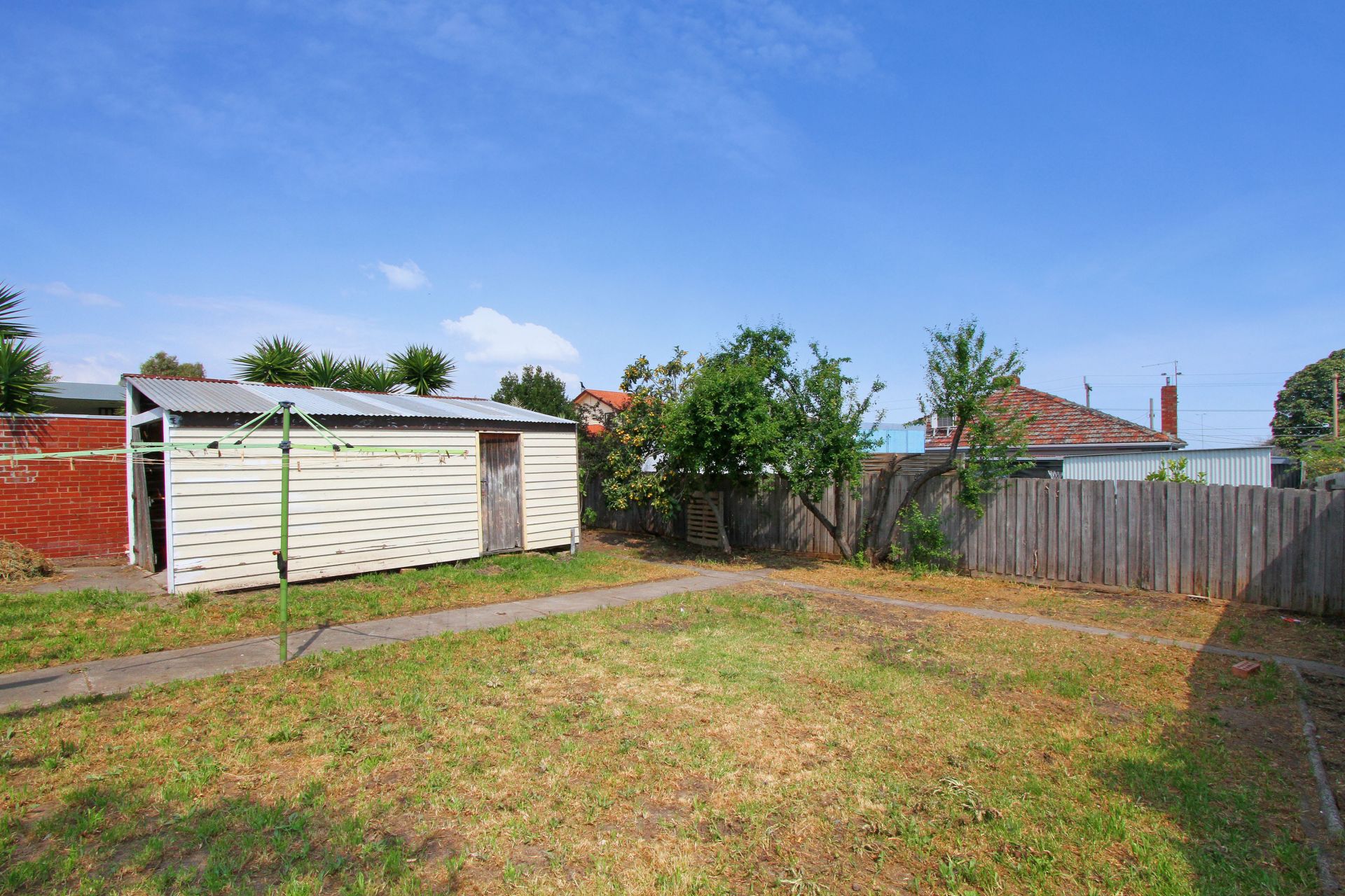 Picture Perfect Home! Freshly Painted Throughout.