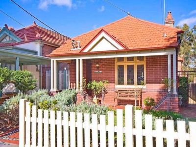 Freestanding home with many special qualities