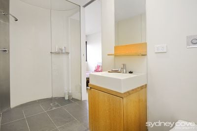 3303/129 Harrington Street, SYDNEY NSW 2000, Sydney - Thumbnail 4