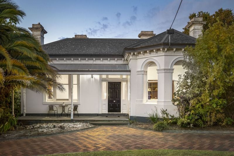 21 Sandham Street, Elsternwick - Thumbnail 2