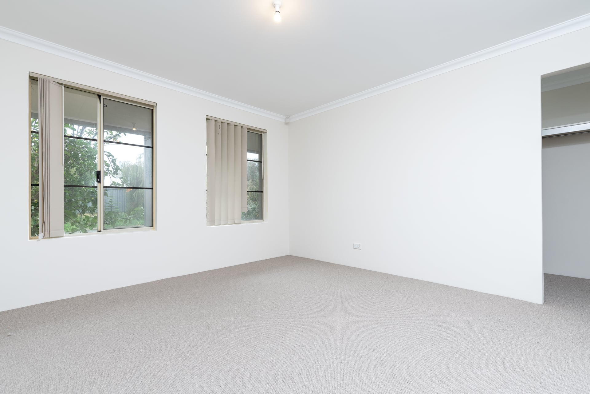 4 Burleigh way AUBIN GROVE WA, Aubin Grove - Thumbnail 6