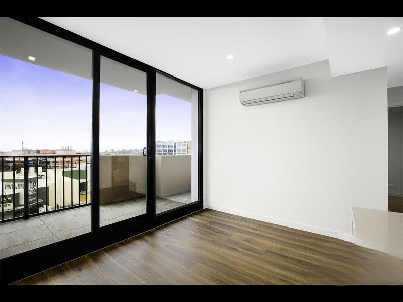425/70 Batesford Road, Chadstone - Thumbnail 2