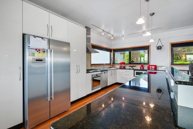 9 Trotsford Crescent Newstead, Newstead - Thumbnail 5
