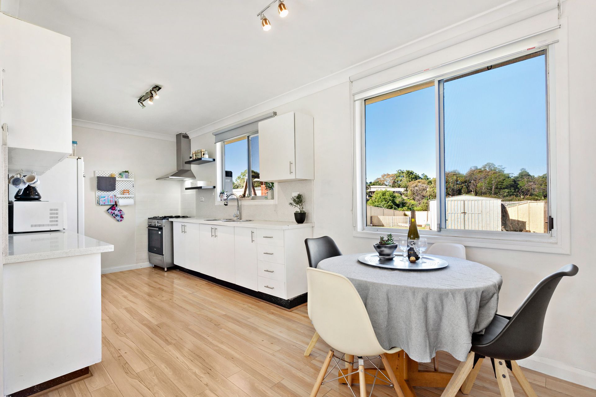 Real Estate For Lease 27 Waples Road Unanderra , NSW