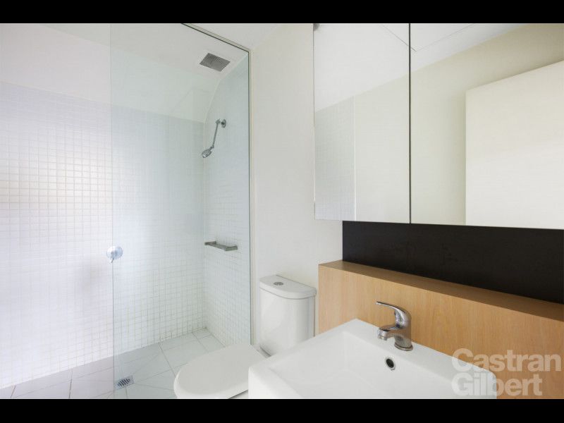 115/63 Acland Street, St Kilda - Thumbnail 7