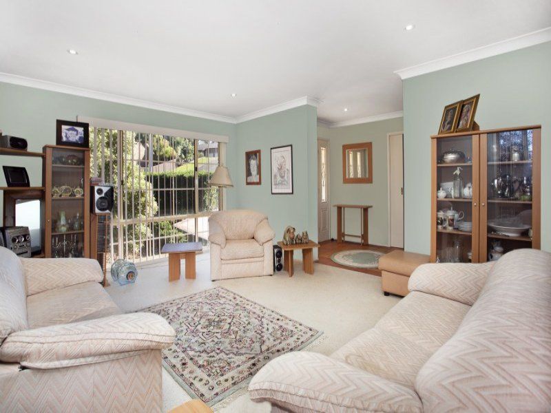 6 Stow Place, ILLAWONG, Illawong - Thumbnail 4