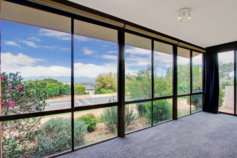 48 Castleton Crescent, Gowrie - Thumbnail 5