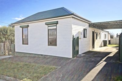 11 Thomas Street, East Devonport, East Devonport - Thumbnail 2