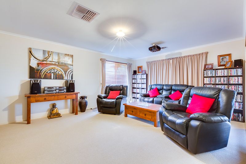 8 Ruddick Place, Bacchus Marsh - Thumbnail 6