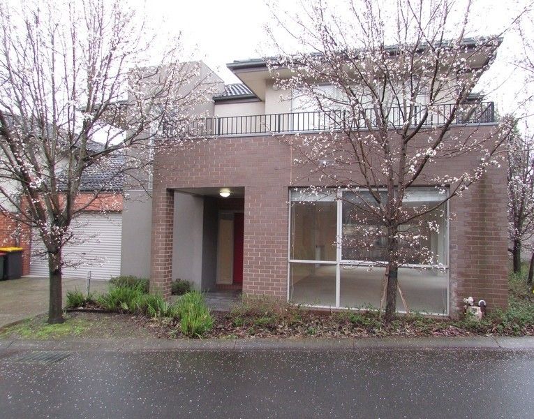 **Super Spacious Townhouse**