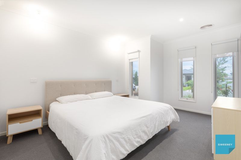 7 Forrester Grove, Fraser Rise - Thumbnail 7