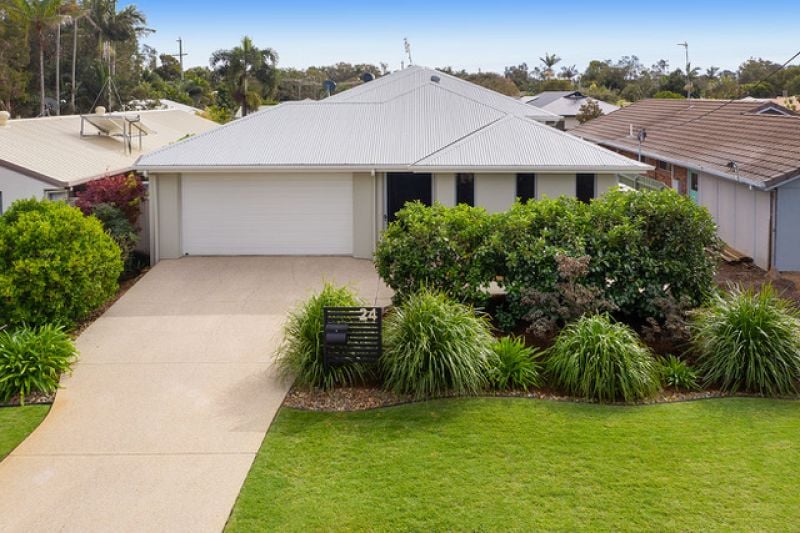 24 Palm Avenue Coolum Beach QLD, Coolum Beach - Thumbnail 2