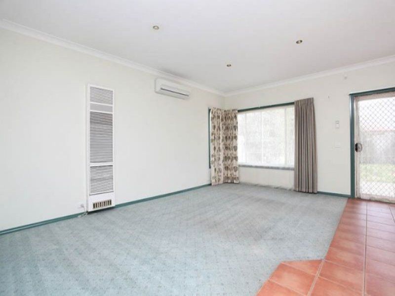 10 Taylors Court, Caroline Springs - Thumbnail 5
