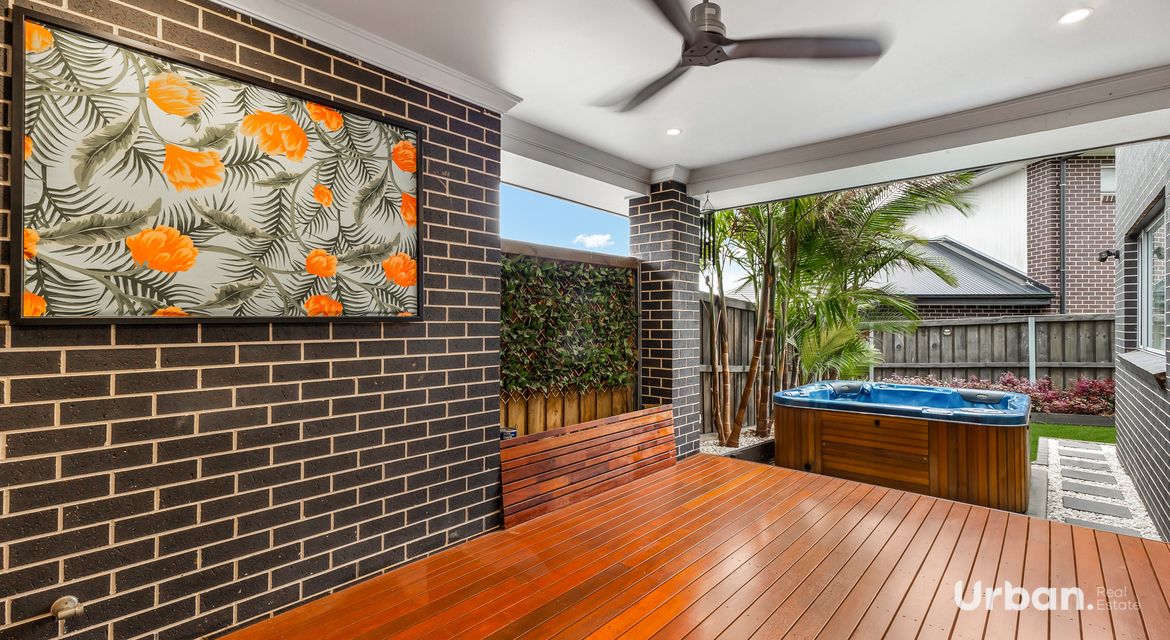 Colebee 92 Alderton Drive