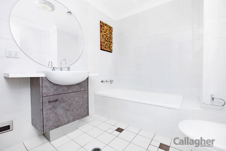 Modern and Convenient Apartment