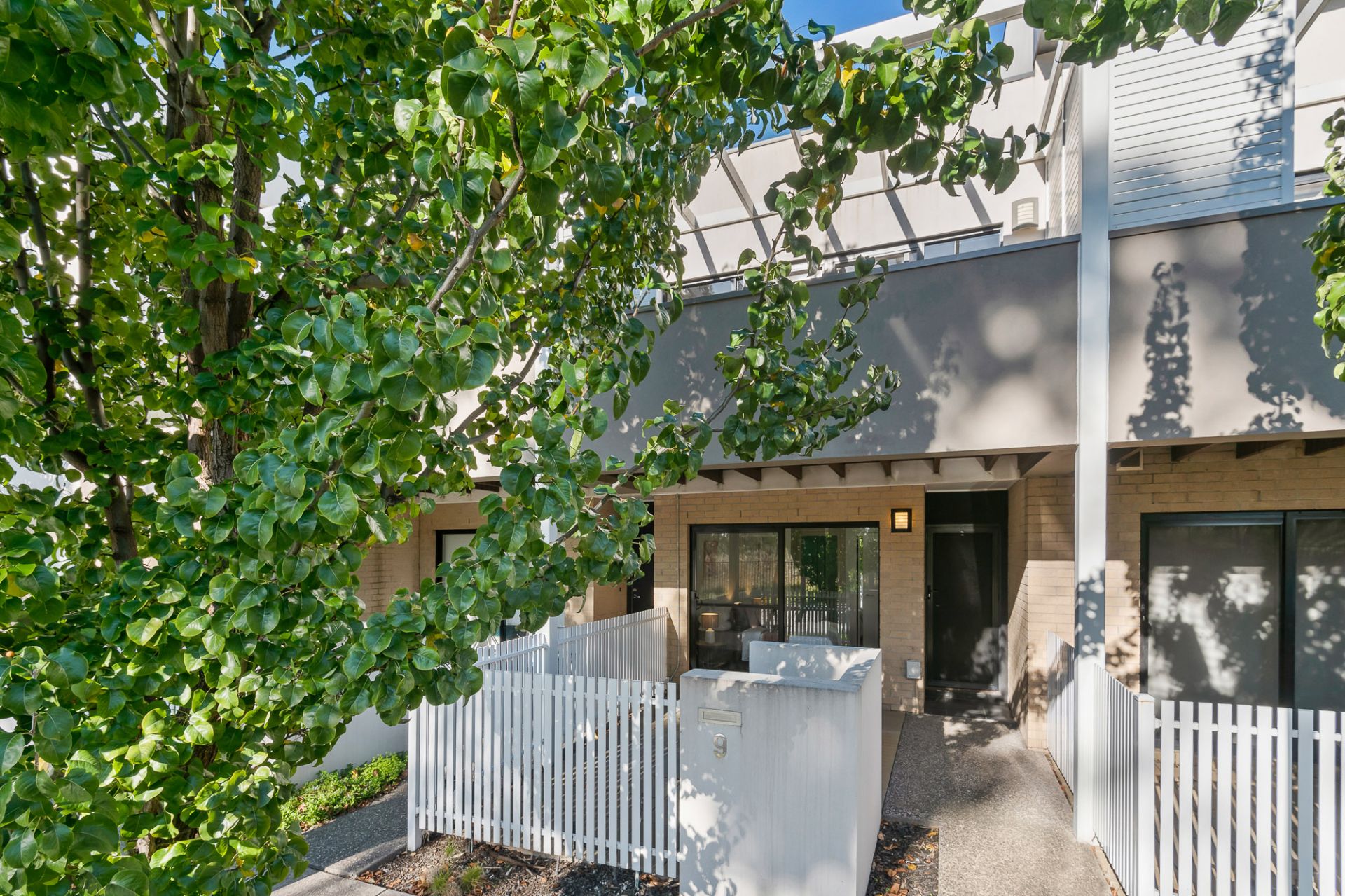 Contemporary Luxury In Prime Locale