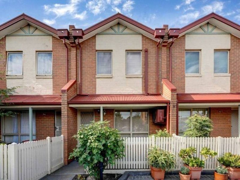 4/376 Barkly Street, Footscray - Thumbnail 2